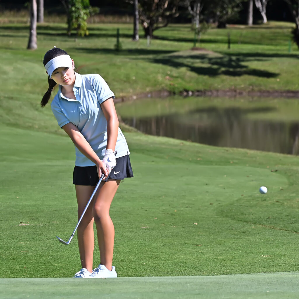 Isabela KIm Park abriu quatro de vantage, no feminino
